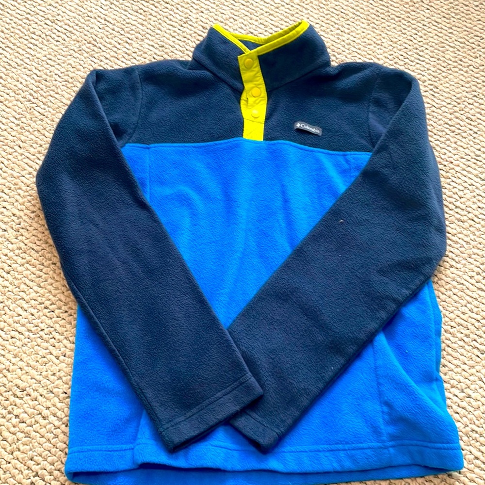 Columbia Fleece Pullover (L 14-16)